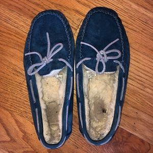 Blue suede ugg